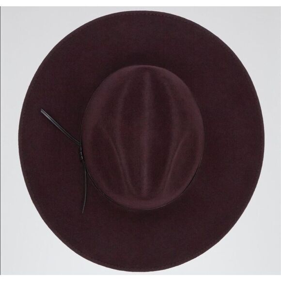✨Reiss Mimi burgundy trilby hat on Olivia Palermo✨ - Picture 6 of 9
